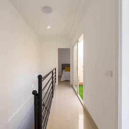 Mahostly Sun And Appartement